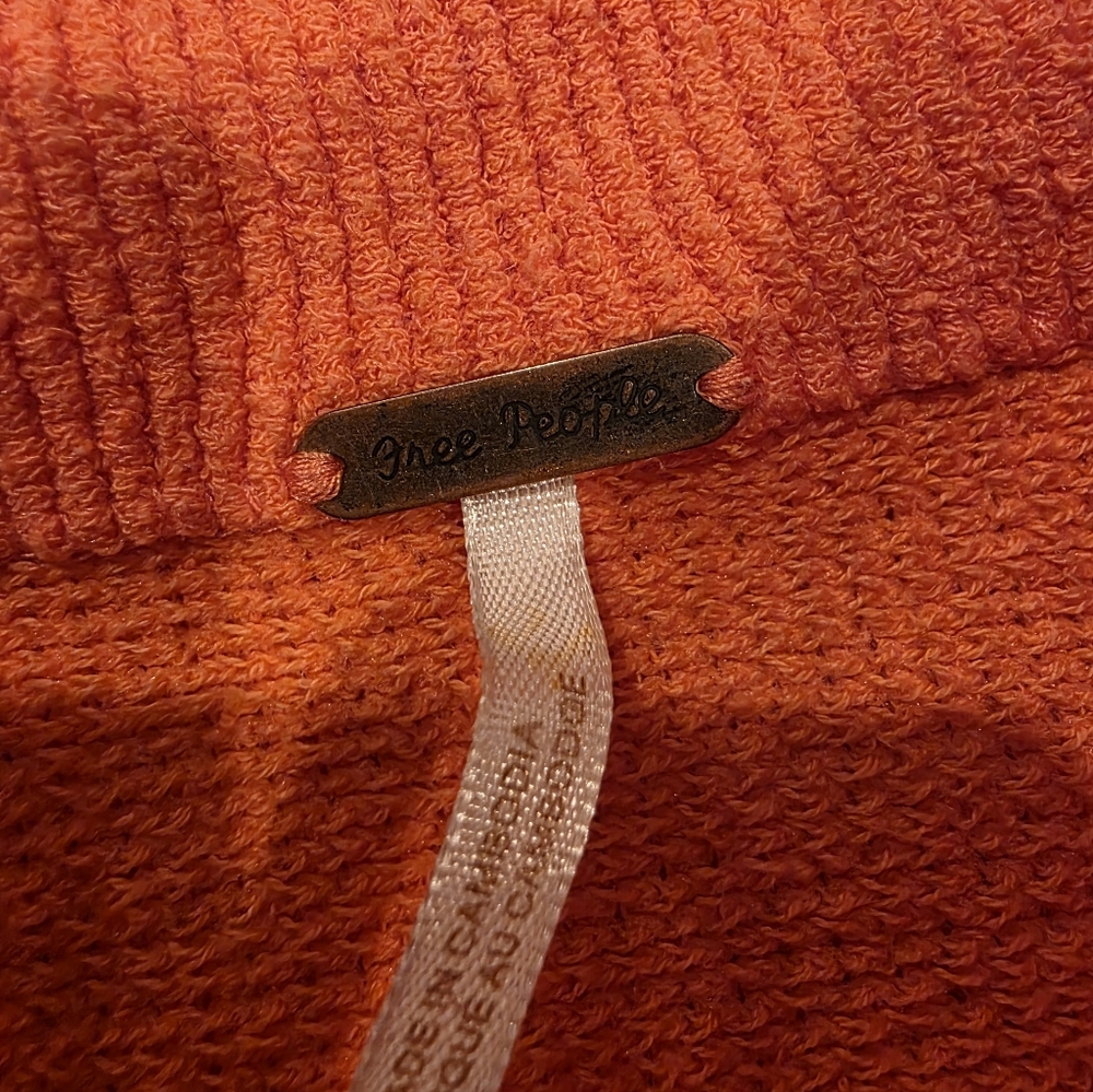 Free People Sweater - Picture 2 of 4